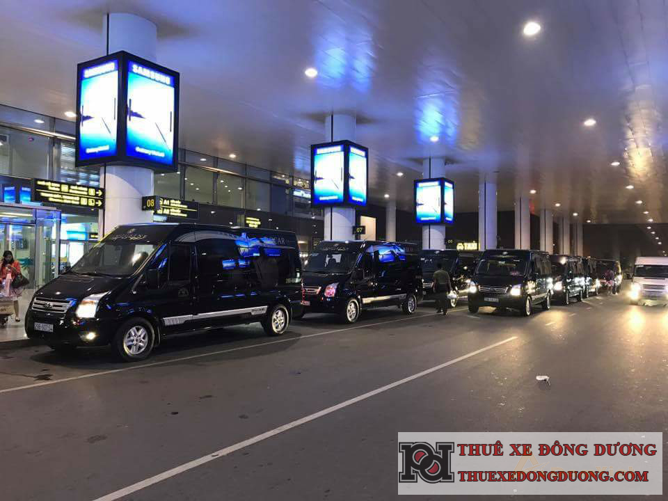 Thuê xe limousine Tphcm