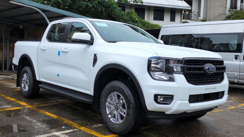 Thuê Xe Ford Ranger