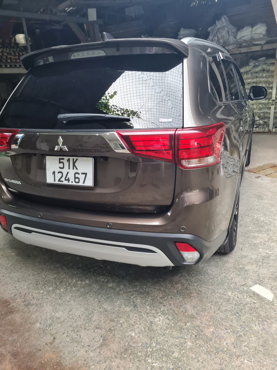 Thuê Xe Mitsubishi Outlander