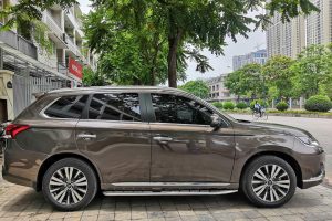 Thuê Xe Mitsubishi Outlander